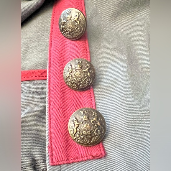 Free People Gray Military Style Cropped Jacket. Slight discoloration near pocket - Picture 8 of 12